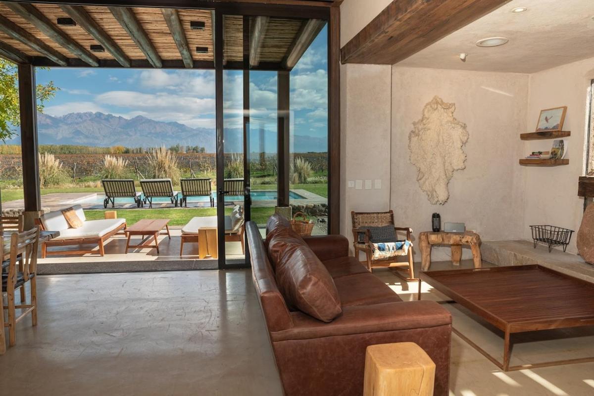 Casa Crux - Bodega Alfa Crux Villa Eugenio Bustos Kültér fotó